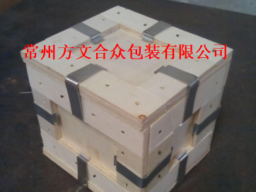 卡扣箱(xiāng)}